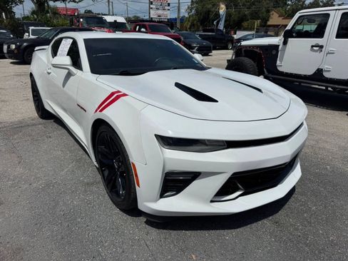 Used 2017 Chevrolet Camaro SS image 17