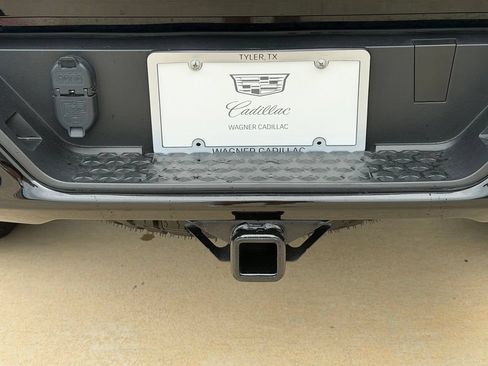 Used 2024 GMC Canyon AT4X AWD/4WD image 15