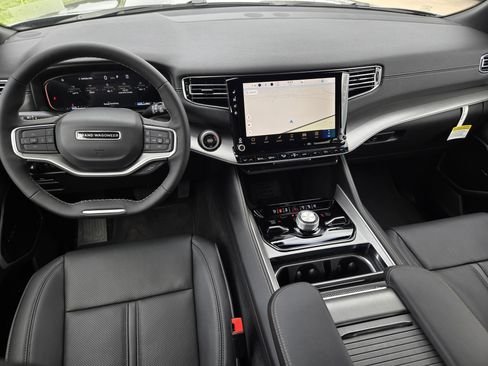 New 2026 Jeep Grand Wagoneer Limited AWD/4WD image 23