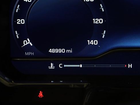 Used 2022 Chevrolet Silverado 1500 LT image 34