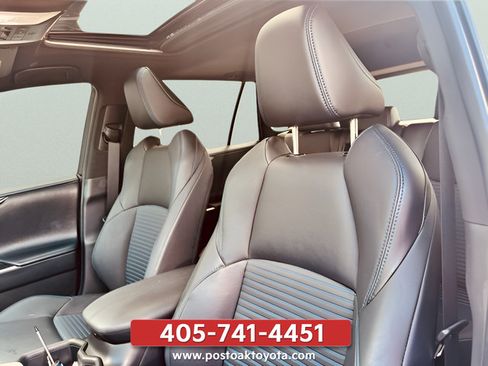 Used 2023 Toyota RAV4 XSE AWD/4WD image 17