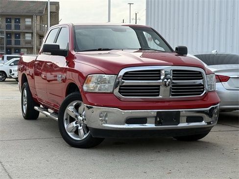 Used 2019 RAM 1500 Big Horn image 2