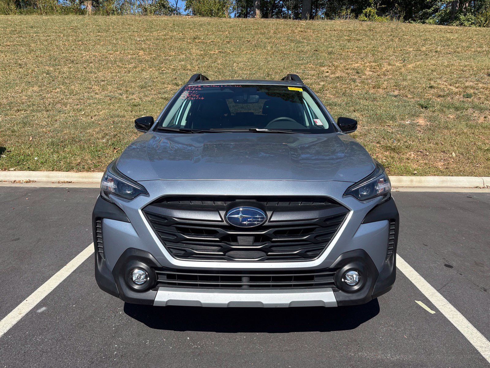 Certified 2023 Subaru Outback Limited AWD/4WD image 2