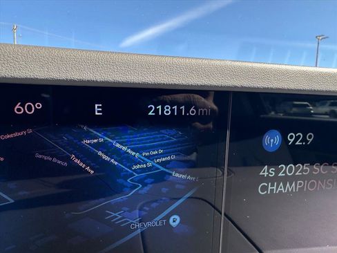 Used 2024 Lincoln Nautilus Premier w/ Equipment Group 102A image 21