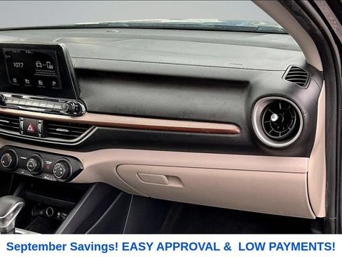 Used 2020 Kia Forte LXS FWD image 22