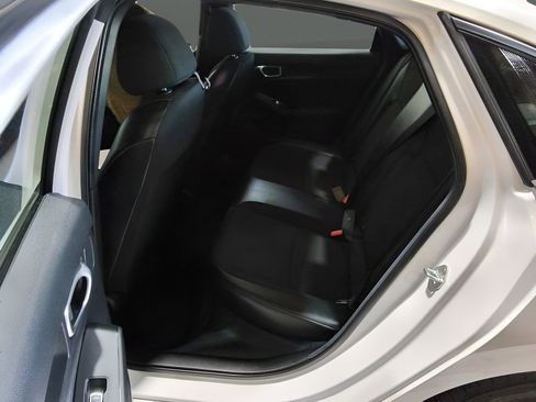 Used 2023 Honda Civic Sport image 18