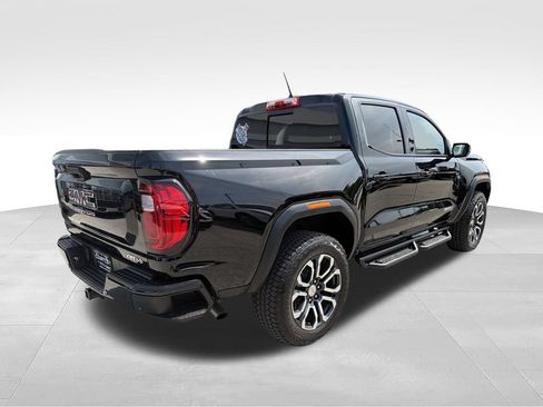 Used 2024 GMC Canyon AT4 w/ AT4 Premium Package AWD/4WD image 5