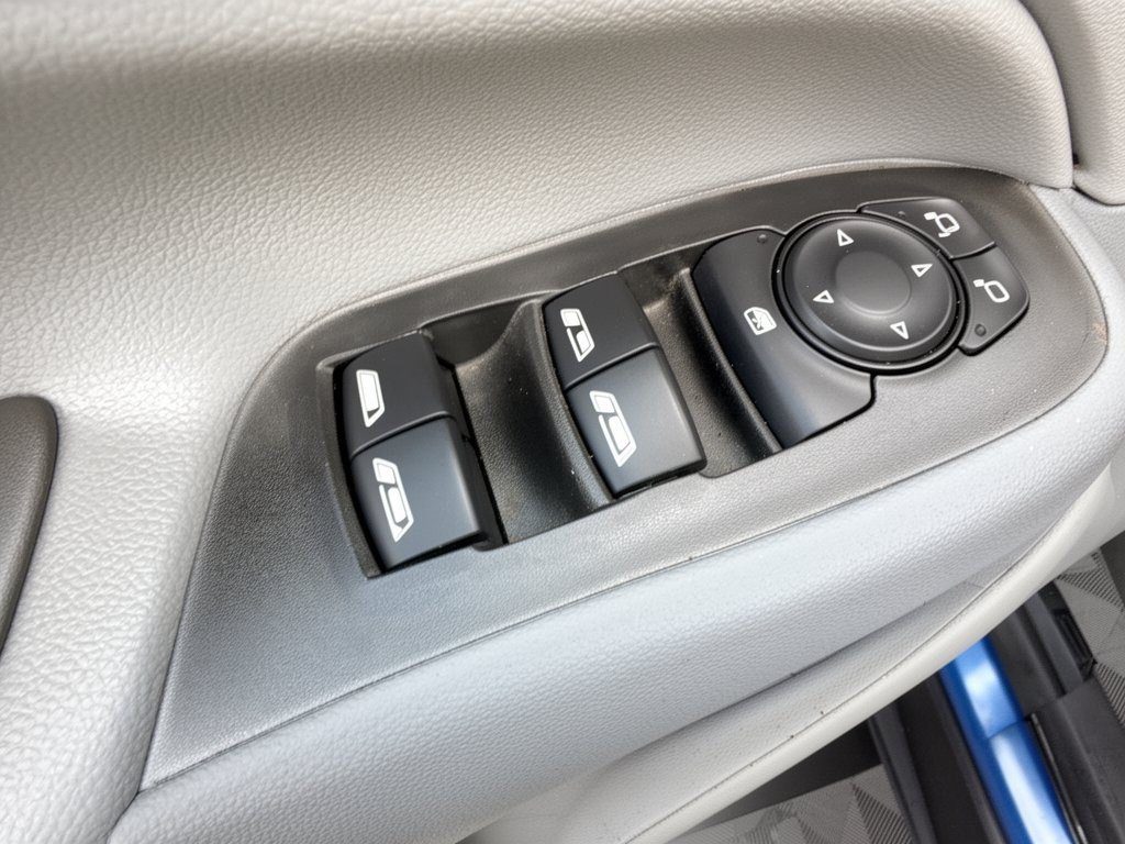 Used 2024 Chevrolet Equinox LS w/ Sport Edition FWD image 15