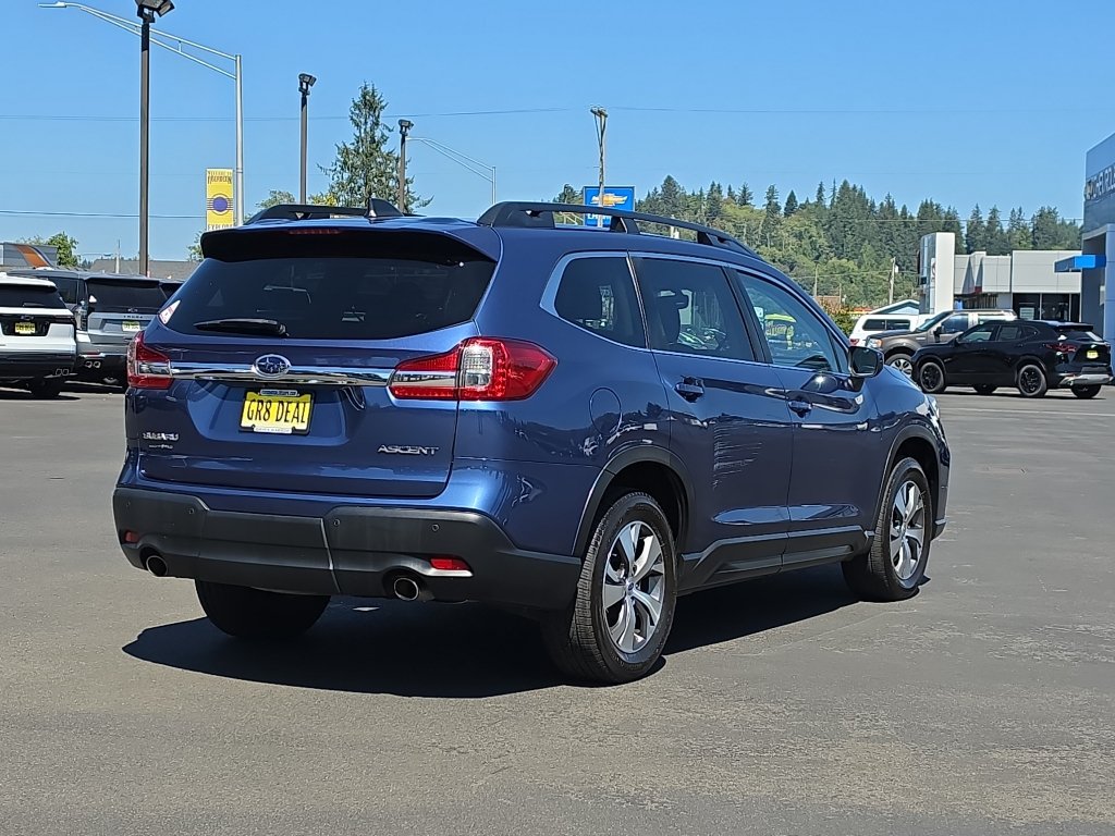 Used 2021 Subaru Ascent Premium w/ Convenience Package AWD/4WD image 5