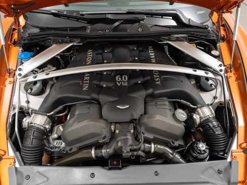 Used 2012 Aston Martin Virage Coupe RWD image 12