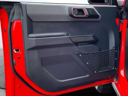 Used 2024 Ford Bronco Big Bend image 28