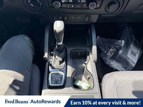 New 2026 Nissan Frontier SV w/ SV Convenience Package AWD/4WD image 22
