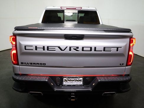 Used 2021 Chevrolet Silverado 1500 LT Trail Boss w/ Convenience Package II image 11