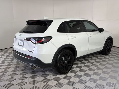 Certified 2024 Honda HR-V Sport image 9