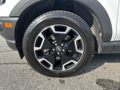 Used 2023 Ford Bronco Sport Outer Banks AWD/4WD image 12