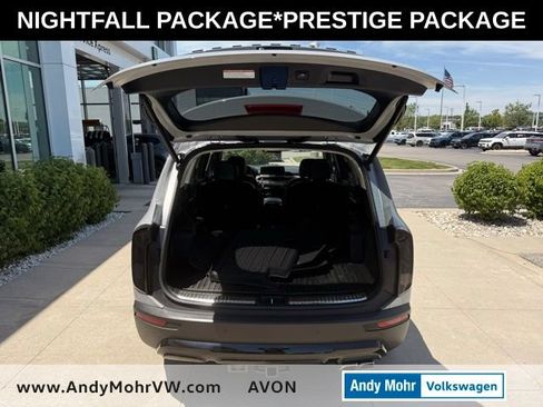 Used 2022 Kia Telluride SX w/ SX Prestige Package AWD/4WD image 8