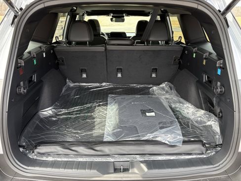 New 2026 Subaru Outback Limited image 12