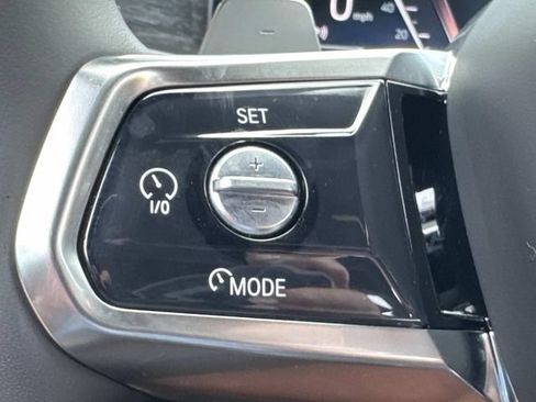Used 2026 BMW 760i xDrive w/ Executive Package AWD/4WD image 28