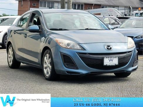 Used 2011 MAZDA MAZDA3 i Touring FWD image 1