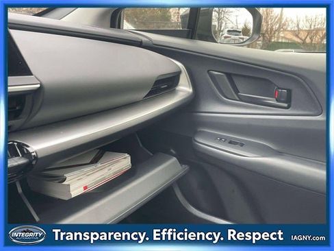 Certified 2024 Toyota Prius LE image 32