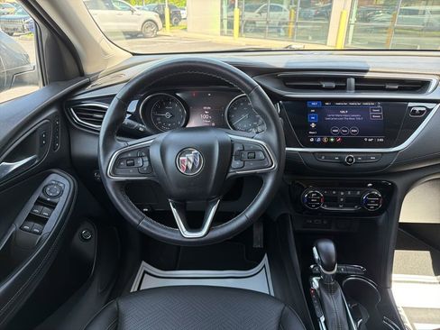 Used 2022 Buick Encore GX Essence w/ Experience Buick Package AWD/4WD image 24
