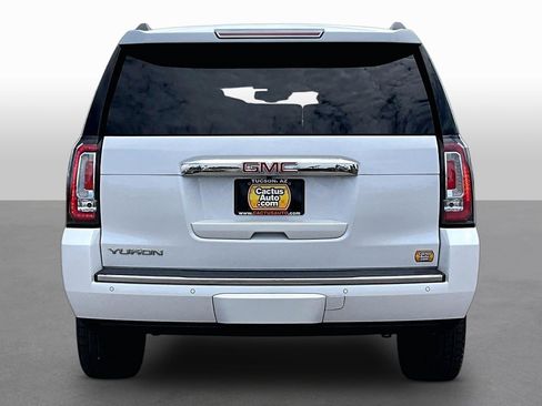 Used 2016 GMC Yukon Denali w/ Open Road Package AWD/4WD image 4