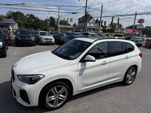 Used 2020 BMW X1 xDrive28i AWD/4WD image 1