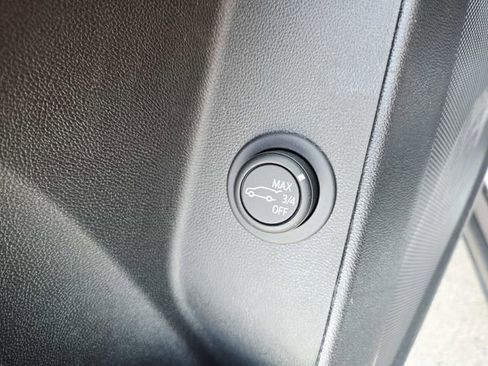 Used 2024 Chevrolet Equinox LT w/ LPO, Floor Liner Package image 32