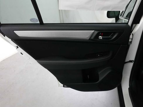 Used 2018 Subaru Outback 2.5i Premium w/ Protection Package #1 AWD/4WD image 23
