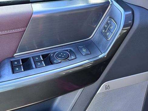 Used 2021 Ford F150 Lariat image 29