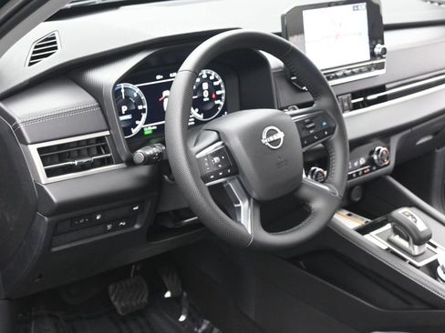 New 2026 Nissan Rogue SL AWD/4WD image 8