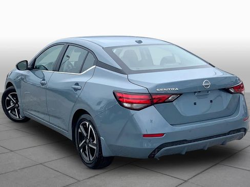 Used 2025 Nissan Sentra SV w/ All-Weather Package FWD image 11
