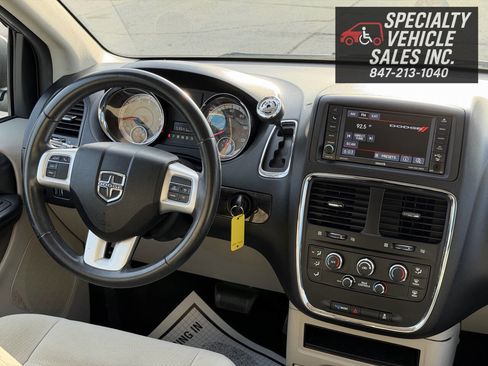 Used 2016 Dodge Grand Caravan SE w/ Quick Order Package 29E SE image 34