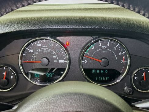 Used 2017 Jeep Wrangler Unlimited Rubicon AWD/4WD image 10