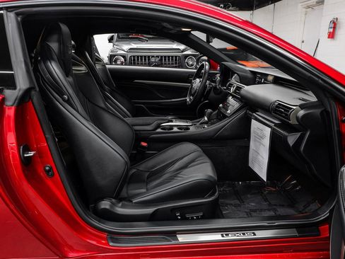Used 2019 Lexus RC F image 46