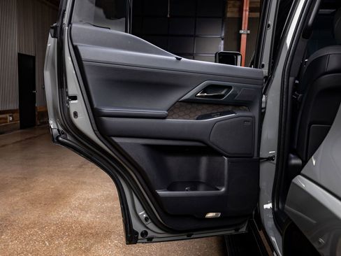 Used 2025 Lexus GX 550 550 Luxury+ w/ Accessory Package (2T) image 40