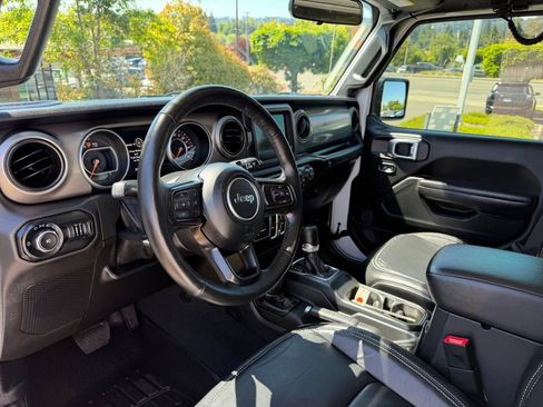 Used 2020 Jeep Wrangler Unlimited Sport S AWD/4WD image 14