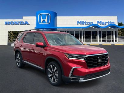 New 2025 Honda Pilot Touring