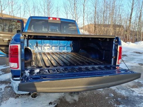 Used 2017 RAM 1500 Laramie w/ Convenience Group image 14