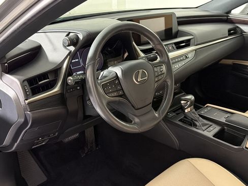 Used 2021 Lexus ES 350 w/ Premium Package FWD image 4