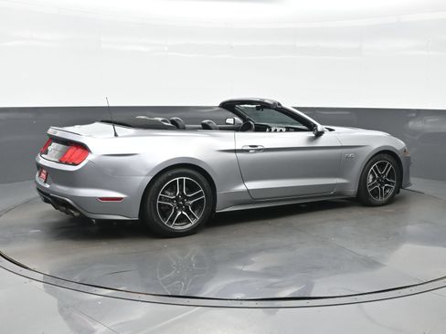 Used 2022 Ford Mustang GT Premium w/ Equipment Group 401A RWD image 6