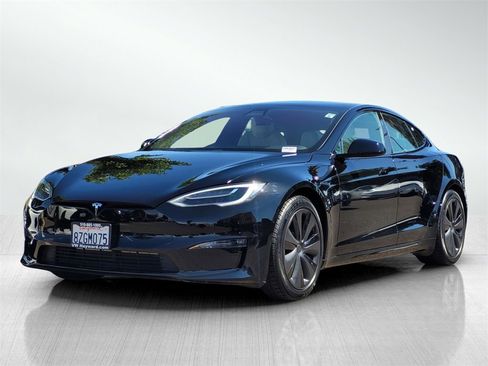 Used 2022 Tesla Model S image 8