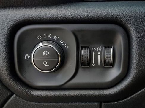 New 2026 RAM 2500 Laramie w/ Night Edition image 37