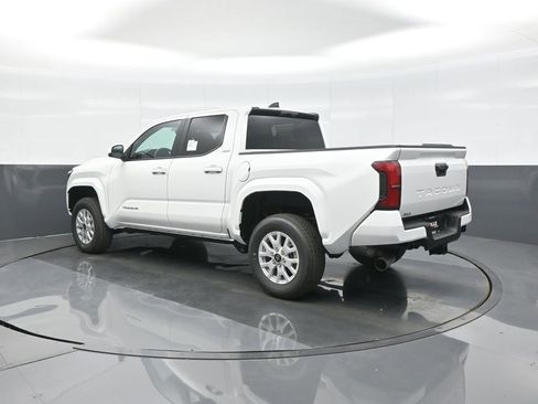 New 2026 Toyota Tacoma SR5 RWD image 6