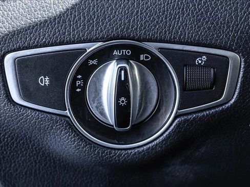 Used 2021 Mercedes-Benz E 350 4MATIC Sedan image 9