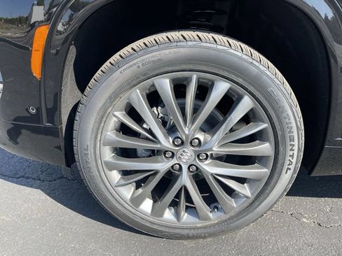 New 2026 Buick Enclave Avenir w/ Super Cruise Package AWD/4WD image 10