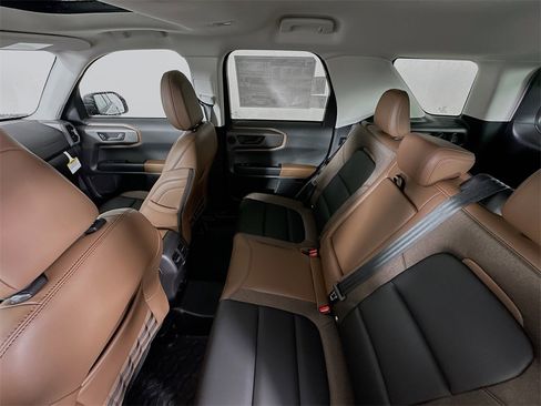 New 2025 Ford Bronco Sport Outer Banks w/ Sasquatch Outer Banks Package image 24