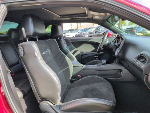 Used 2019 Dodge Challenger SRT Hellcat Redeye image 33
