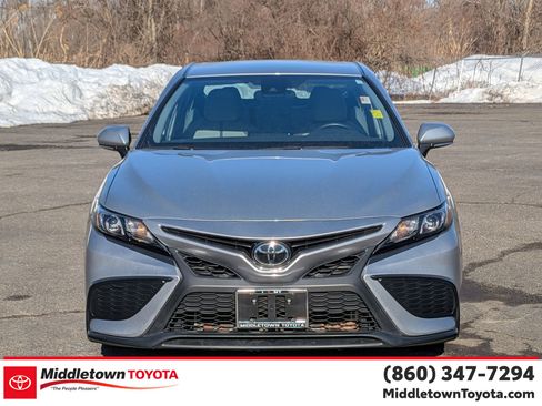 Certified 2024 Toyota Camry SE image 8