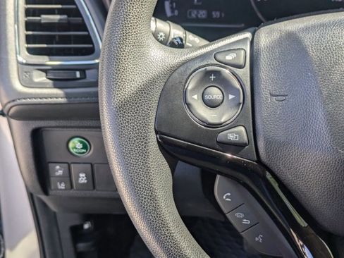 Used 2020 Honda HR-V EX image 11